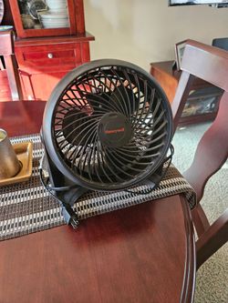 Honeywell portable fan