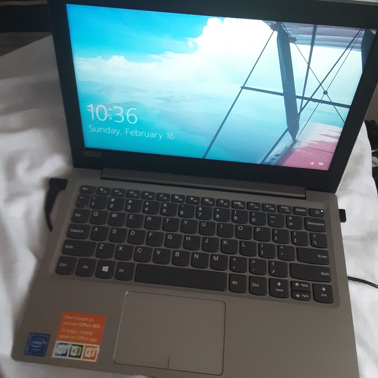 Small Lenovo Silver laptop with charger *READ ALL DETAILS FIRST AND LOOK AT ALL PICS PLEASE *