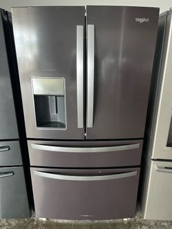 Whirpool 4 Door Refrigerator