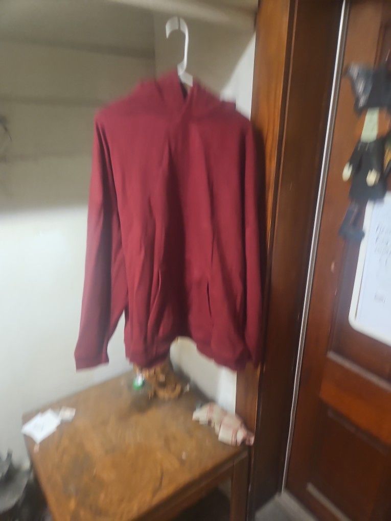 No Boundaries Oversize Fit