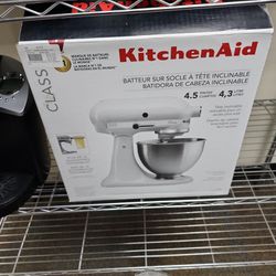 Kitchen aid Mixer In Box 
