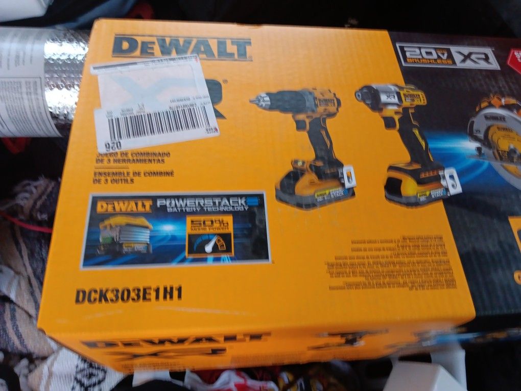 Dewalt DCK303e1h1 3 Tool Combo Kit 2 Drills And A Skill Saw