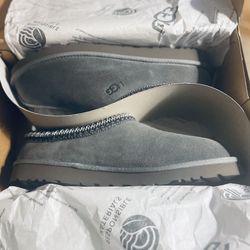Men Tasmin Uggs Size 11 Brand New