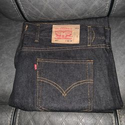 Levi’s 501s  42-30 
