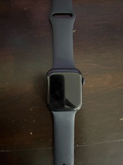 Black Apple Watch SE 2nd generation