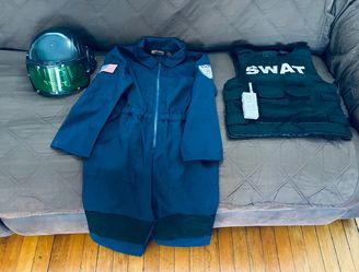 Costume boy size 7