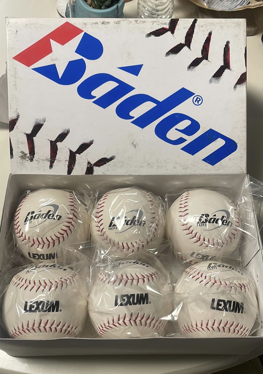 Box of 6 Baden 1A312 LEXUM 12” Softballs white