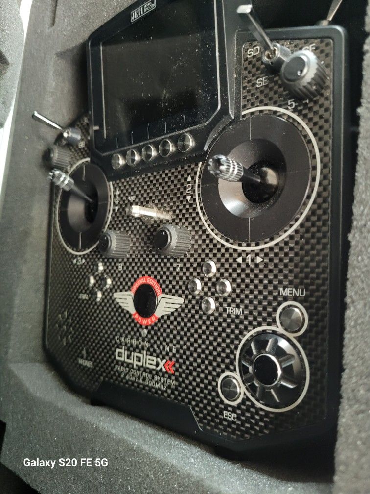 Jeti Duplex DS-12 Carbon Black Basic Special Edition
