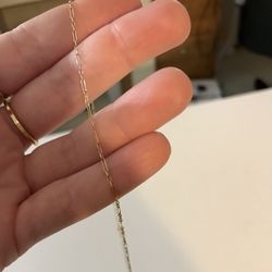 14k Gold Chain with Loop Design