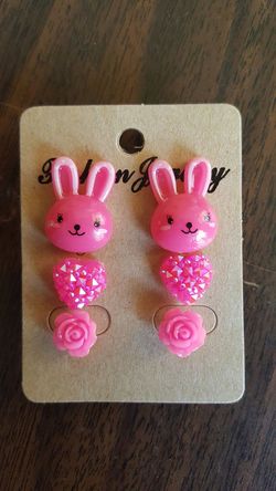 Earings