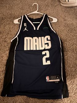 Kylie Irving jersey