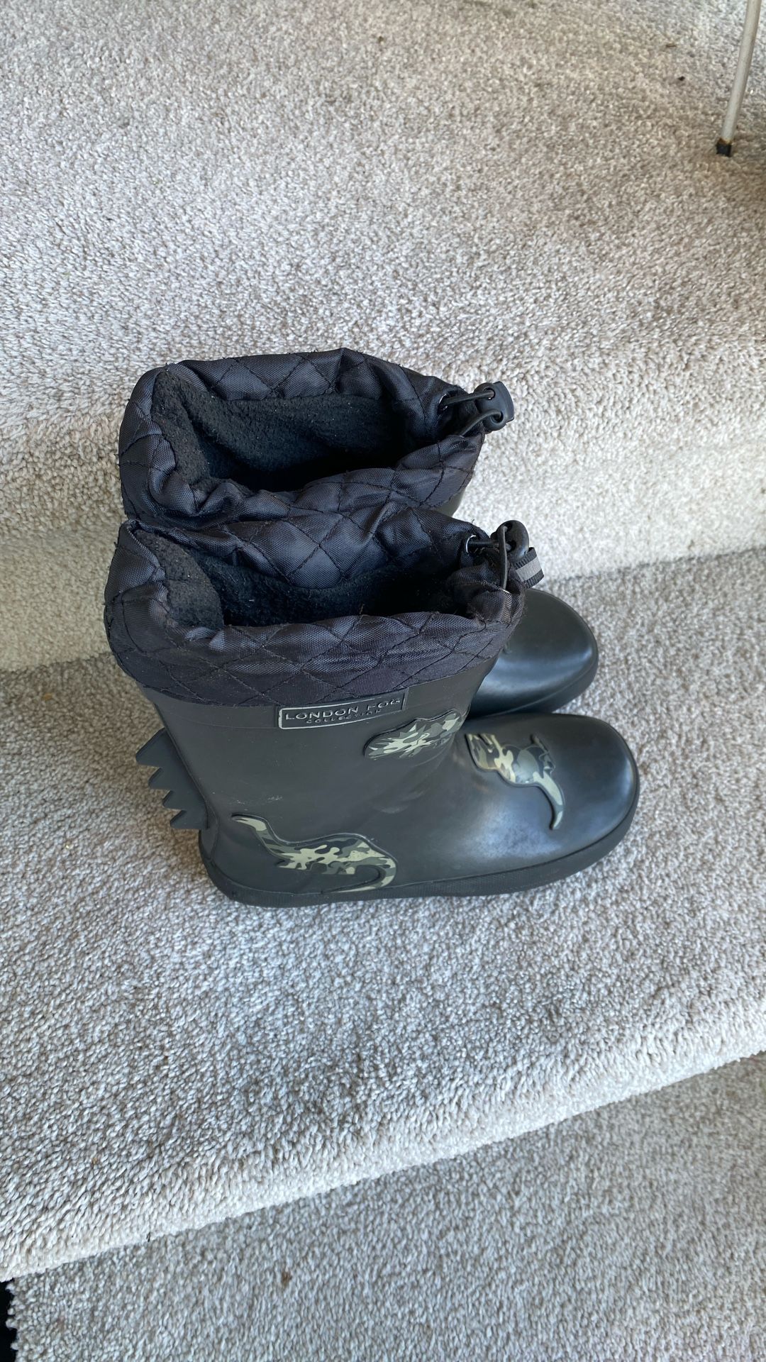 Kids Boots London Fog Sz. 2 Waterproof Rain Boots 