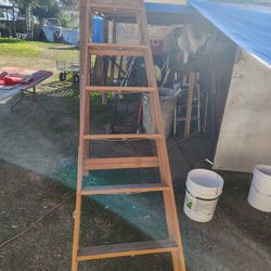  Wooden Ladder