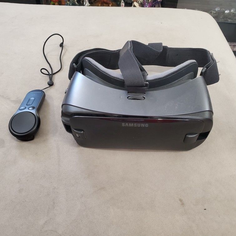 Samsung Oculus Gear VR Virtual Reality Generator Headset