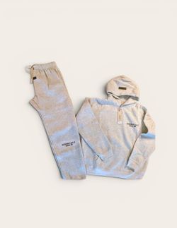 Essentials Fear of God