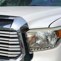 Headlights for Toyota Tundra 2014-2017