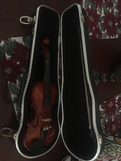 Bidl 1/4 Violin in Case