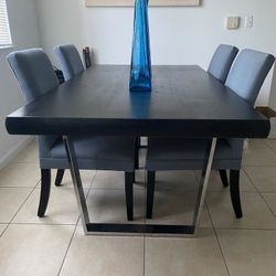 Dinning Room  Table 