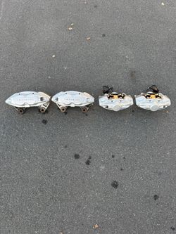 07-24 Infiniti G37 M37 Q50 Q60 Q70 Akebono Front & Rear Calipers