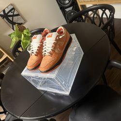 Nike Lobster Size 10.5 