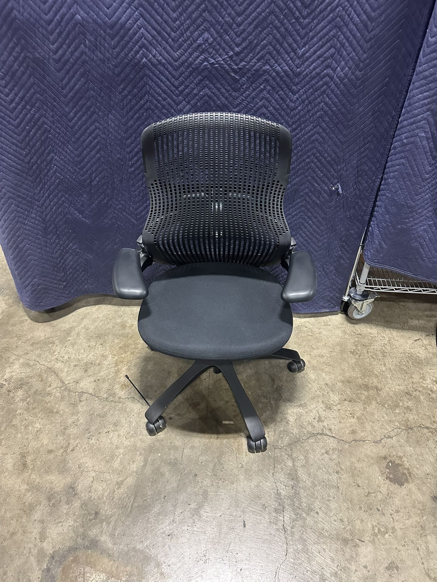 Knoll Generation Task Chairs! We Also Have Knoll Monitor Arms Standing Desks And More!