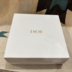 Dior jewelry box Gift Box