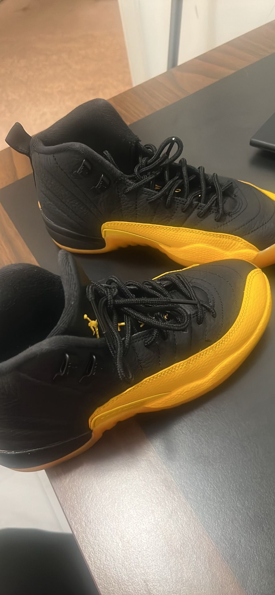 Jordan 12 (size 4.5)