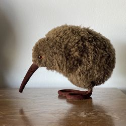 BIRD KIWI MAXWELL HAY Plush Stuffed Animal NEW ZEALAND Lambskin WOOL Vintage Toy