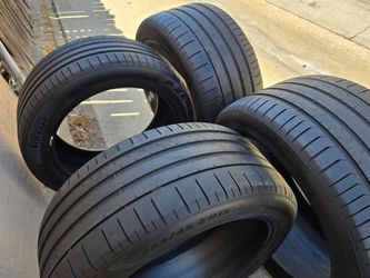 285/40/19" & 255/45/19" staggered tires