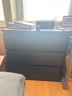 Black 3 drawer dresser