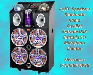 Equipo Con 4 Bocinas De 10" Y Dos Bolas De Disco // Bluetooth Speaker with four 10" Woofer