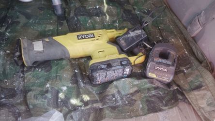 Ryobi 18v Reciprocating saw, sander battery and charger
