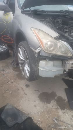 2008 Infiniti G37 coupe for parts
