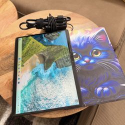 Microsoft Surface Pro 8 13” 120 Hz, i7, 16GB RAM, 512GB storage