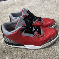 Jordan 3 retro SE Unite red