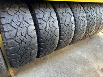 Set 275/70/18 GOODYEAR