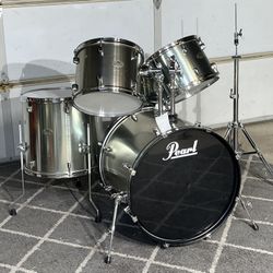 Pearl Drum Set