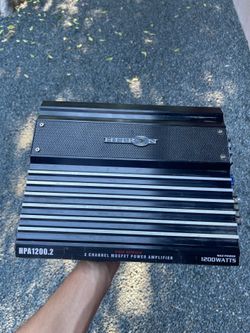Hitron bass amp