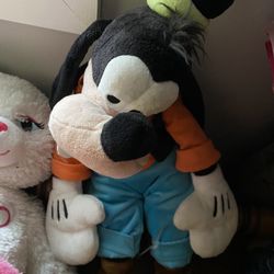 Goofy Stuffed Animal 
