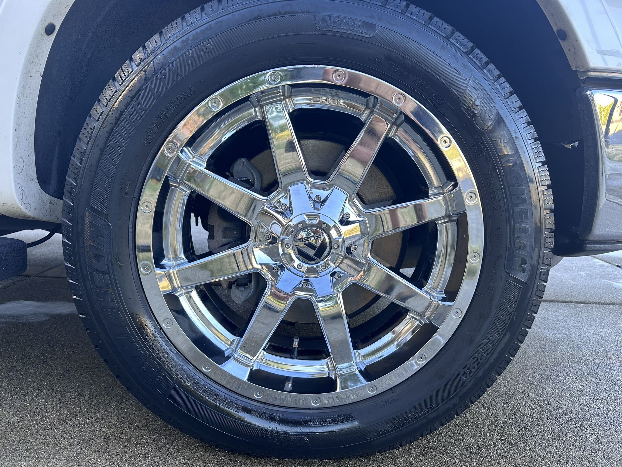 F150 fuel rims with Michelin defender tires. 275/55R20