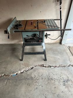 10" Table Saw With Stand 1 HP