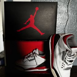 Jordan 3s Retro Red Fire Size 7
