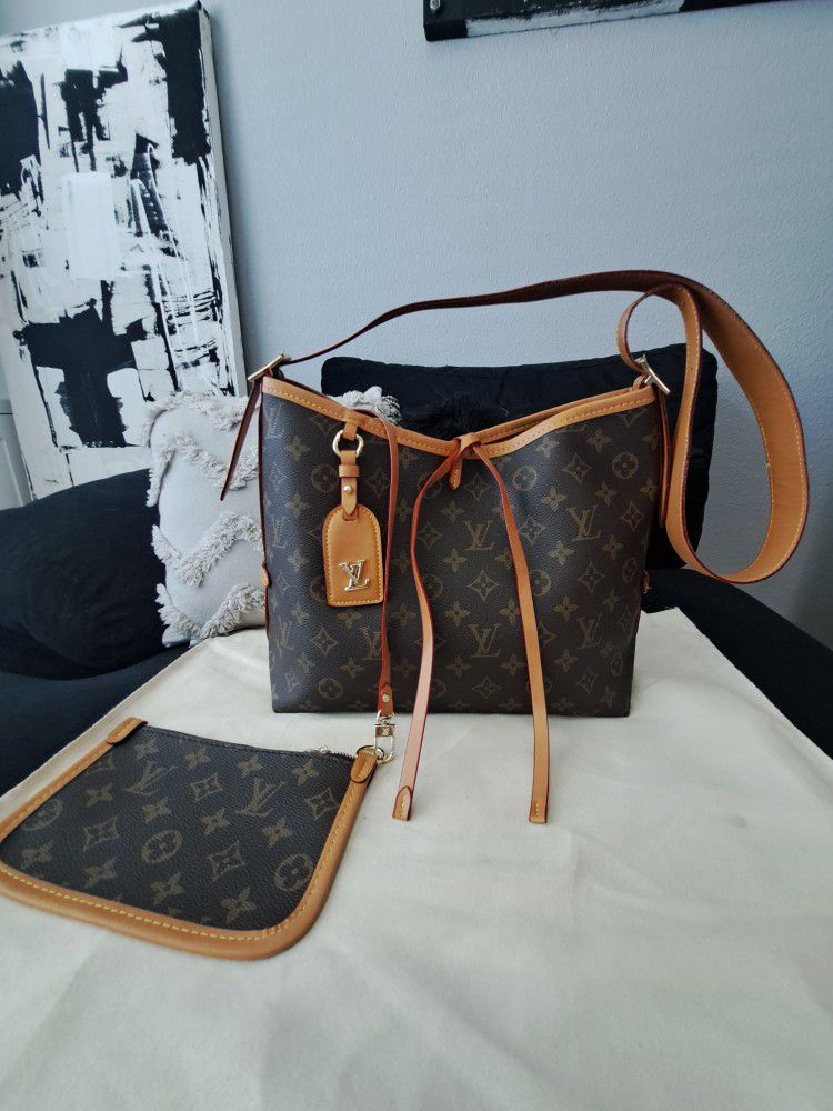 Louis Vuitton Monogram Carry All PM bag