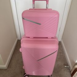 Pink 2-Piece Luggage Set – Excellent Condition