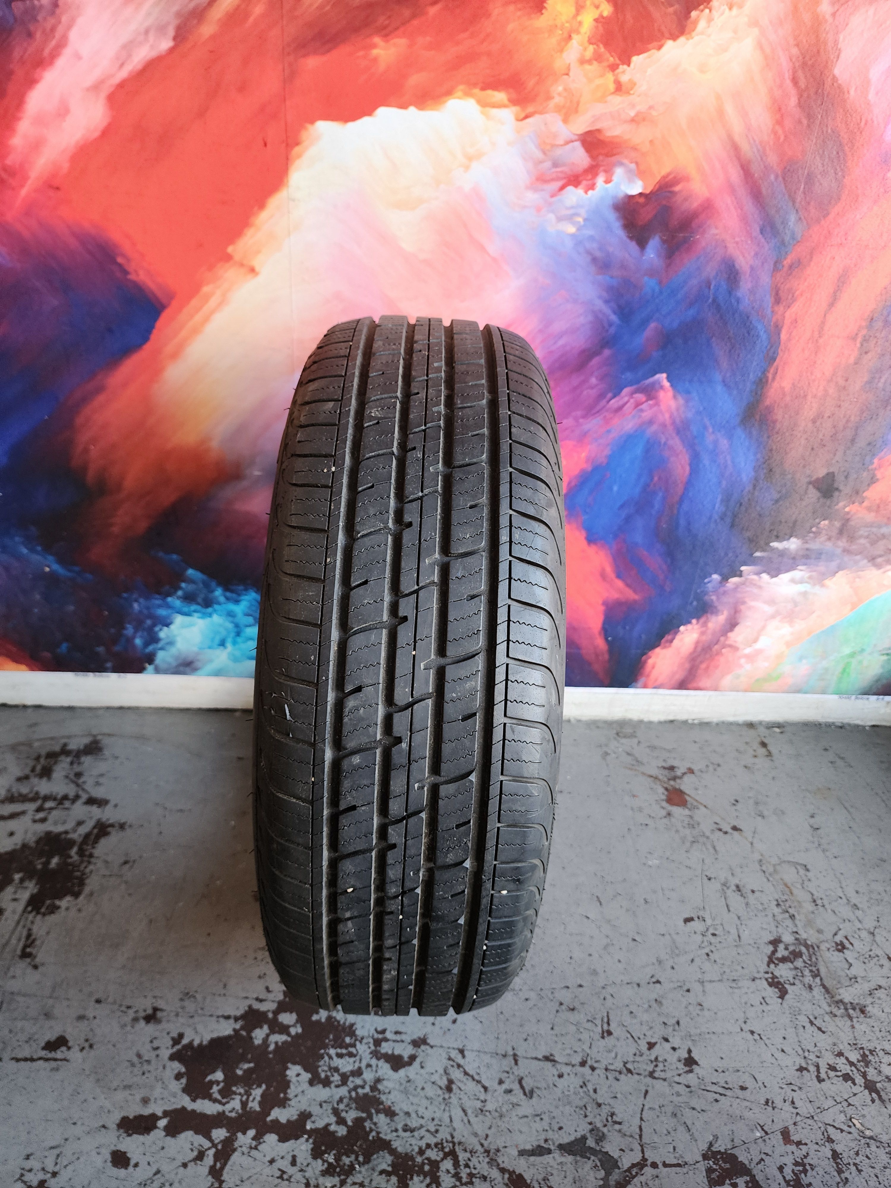 195/65/R15 Control Touring Car Tire