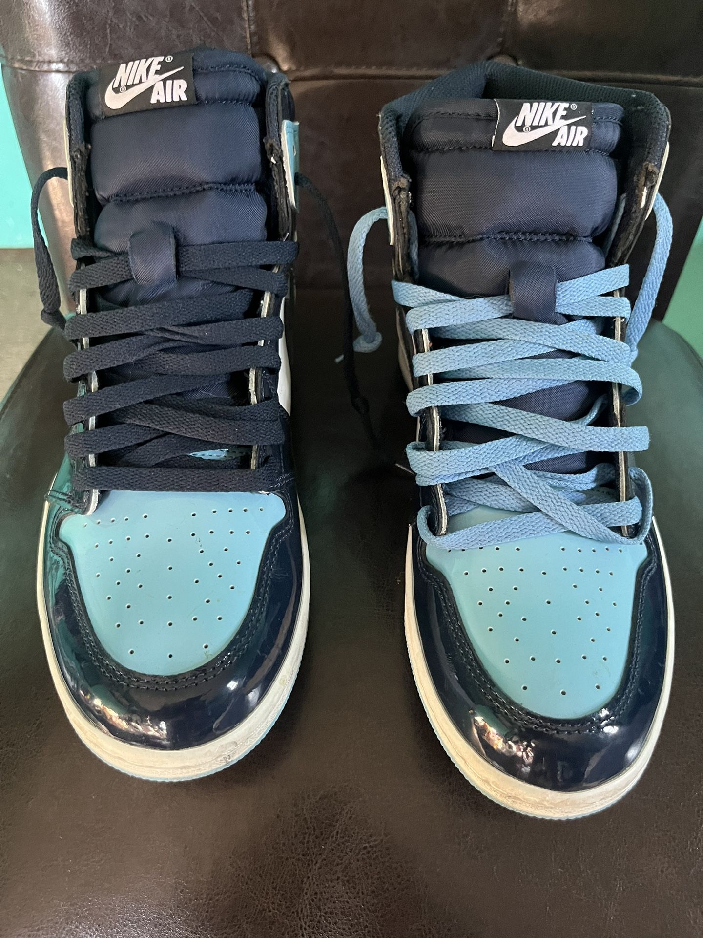 Air Jordan 1 Retro High UNC