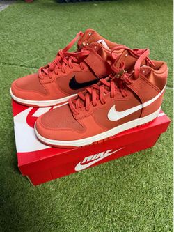 Nike Dunk High Retro PRM EMB