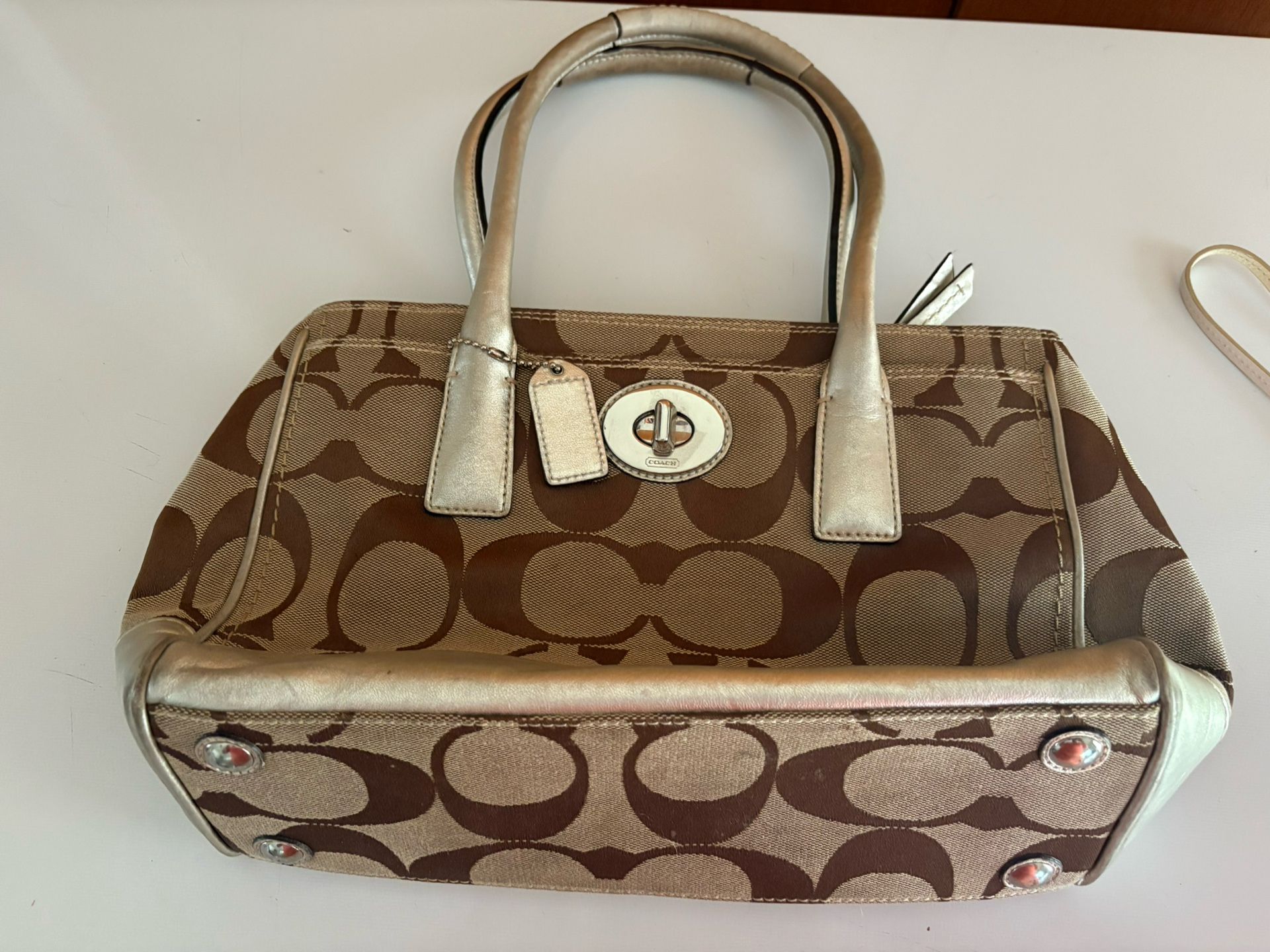 Coach Bag- Read Ad