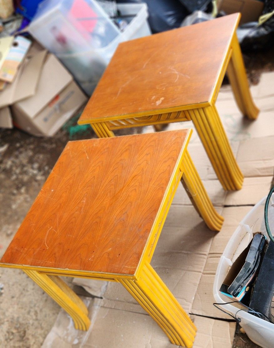 Set of Coffee Table & 2 End Tables