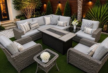Brand new patio outdoor furniture set